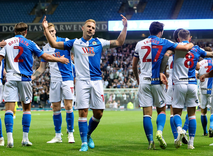 ทีม แบล็คเบิร์น (Blackburn Rovers FC)