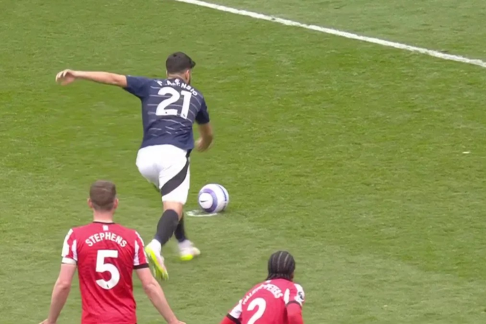 image คนที่4 EPL! ‘อเซนซิโอ’ พลาด 2 จุดโทษในเกมเดียว