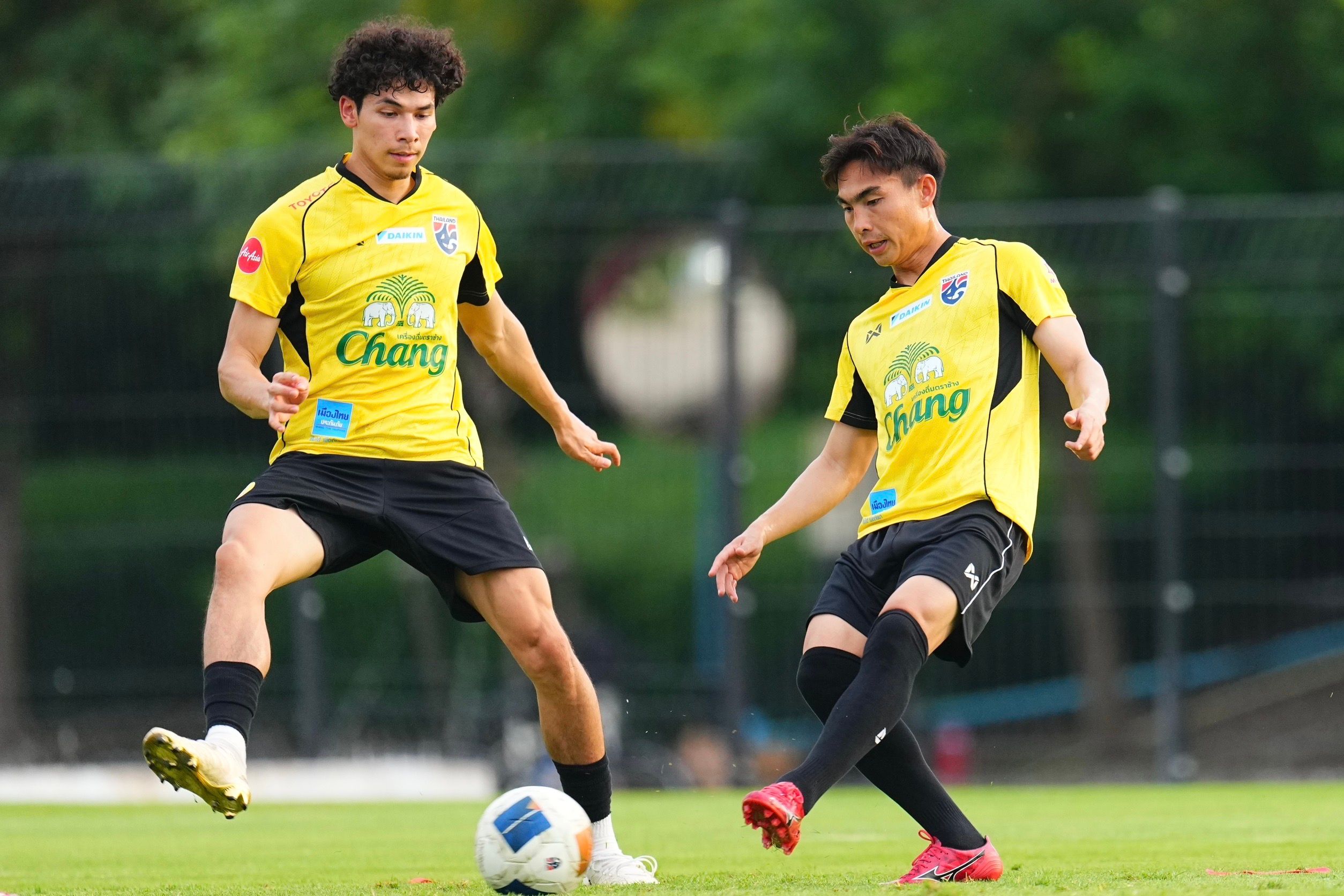 image ซ้อมครั้งสุดท้าย! ‘กรวิชญ์-เบนจามิน’ ยันช้างศึกพร้อมเต็มที่บู๊ อินเดีย